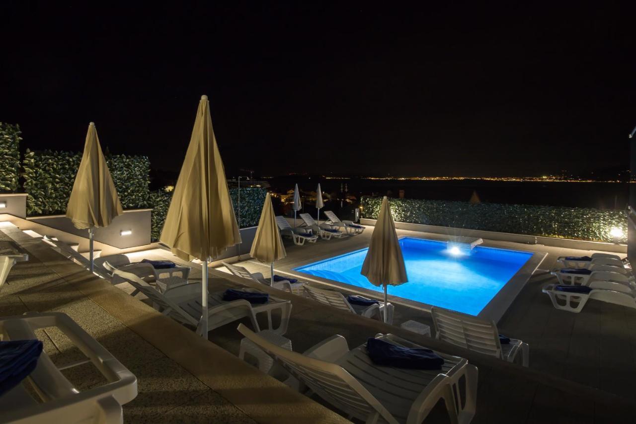 Apartments Blueview Postira Exterior photo